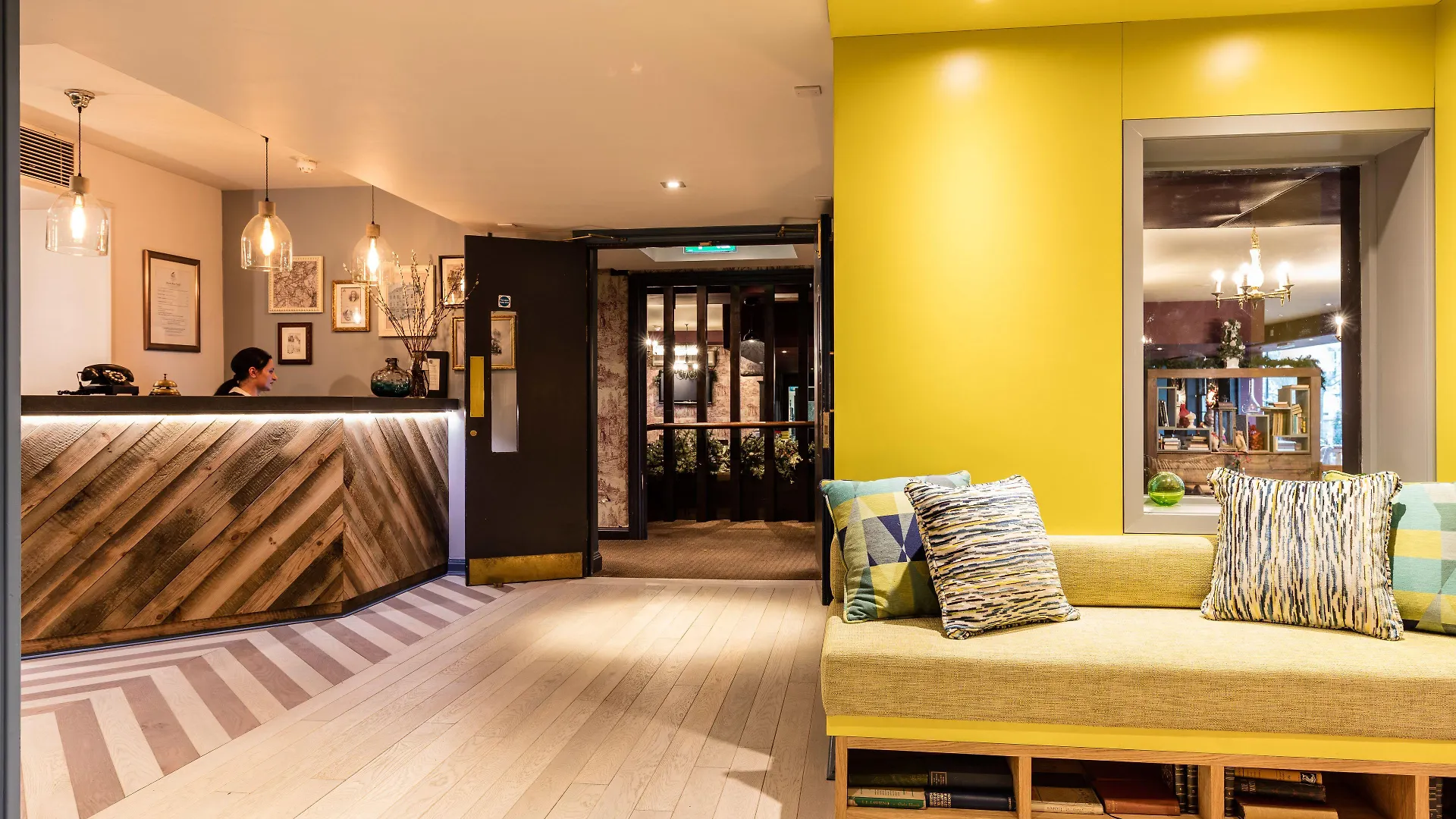 Near Bishops Park: 4 Young's Hotels Compared