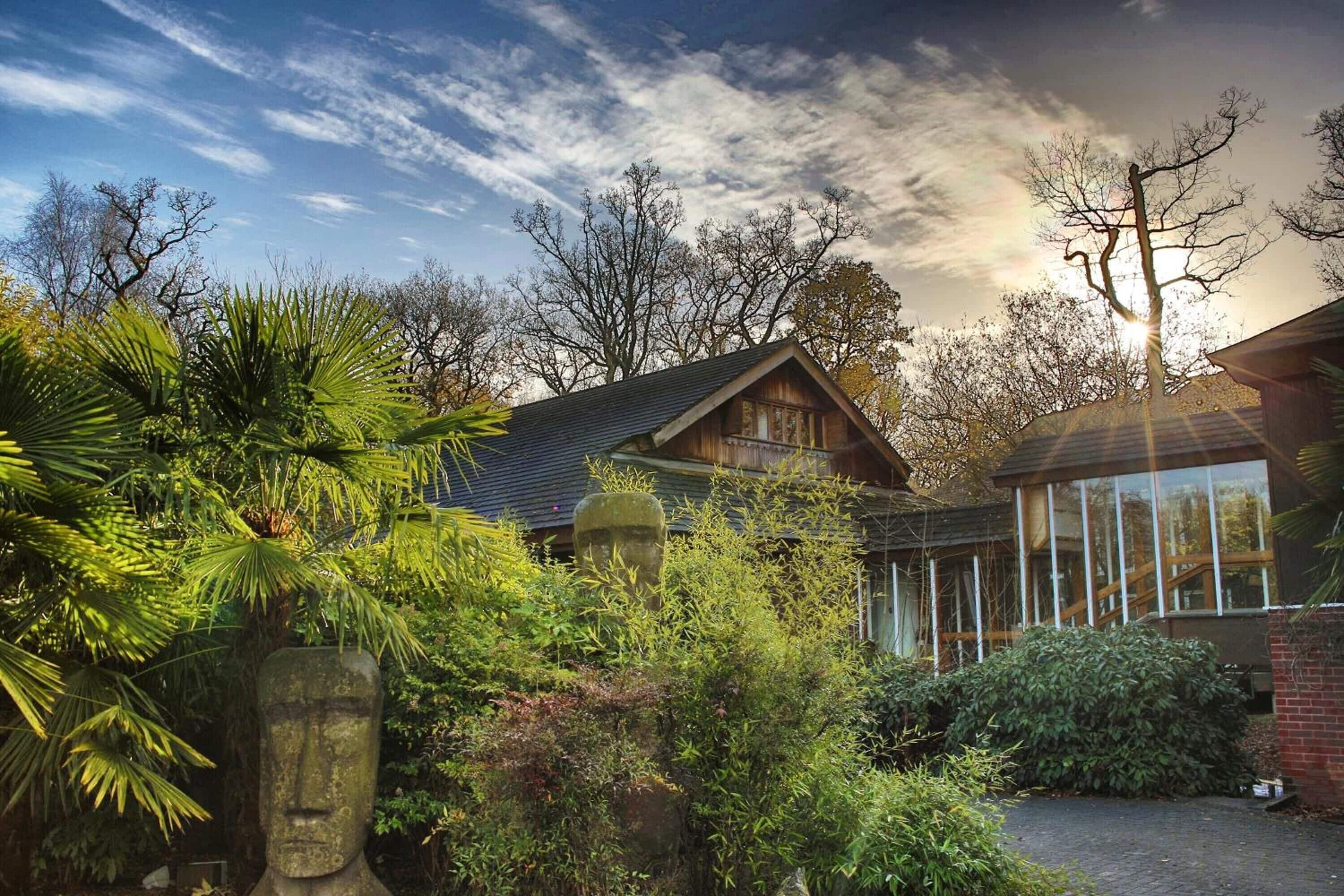 7 Exceptional Design Hotels in Hampshire Worth Booking